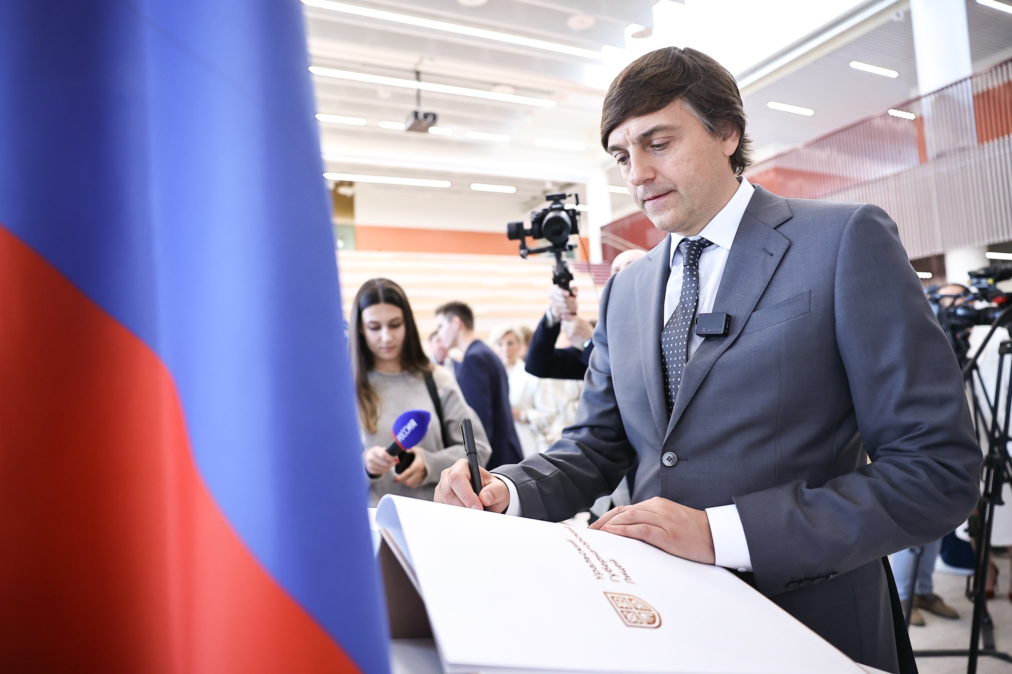 Сергей Кравцов оценил опыт создания Центра развития управленческих и педагогических команд ИРО