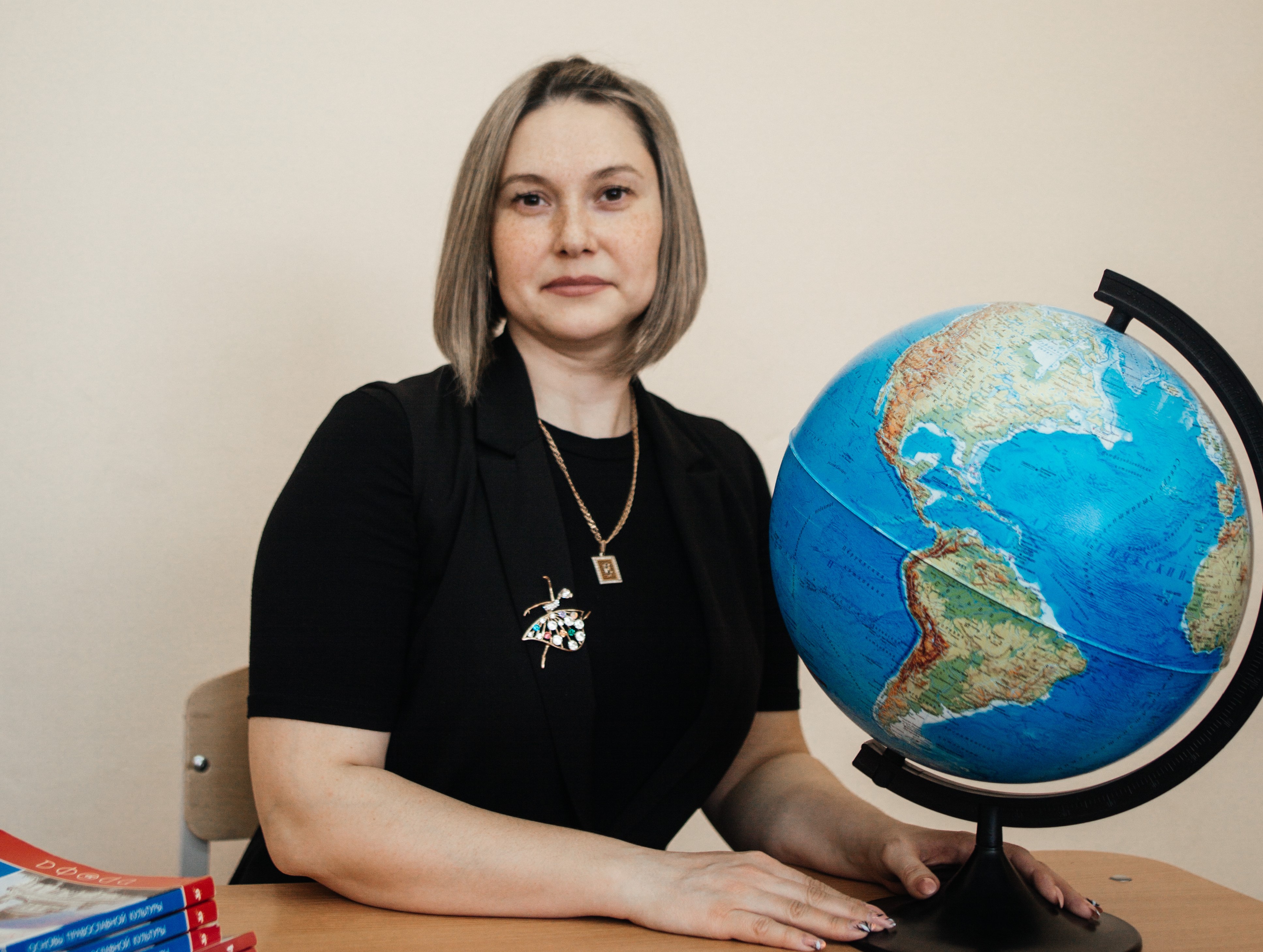 В конкурсе «Воспитать человека» победила учитель из Камышлова Надежда Макаренко