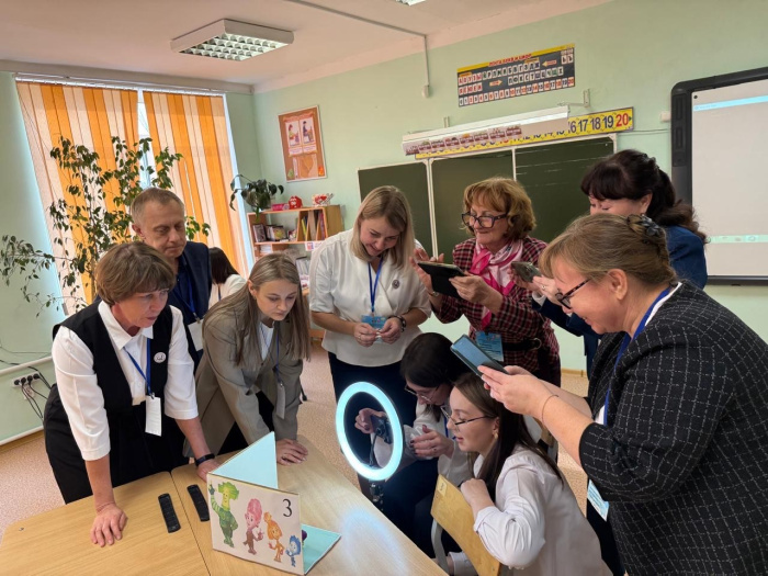 Осенние стажировки «Образовательного тура»: повышение качества образования в школе и игровые технологии в детсаду